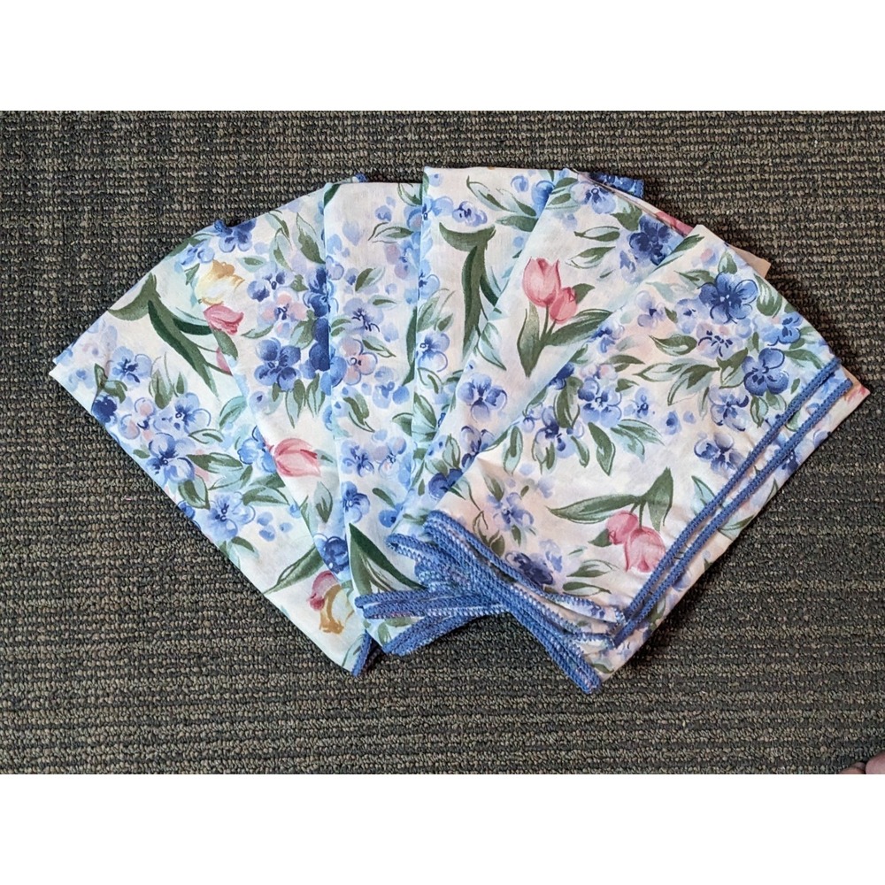 Set of 6 Vtg Blue Floral‎ Cloth Napkins 17"x 15" Square Grandmacore Farmhouse